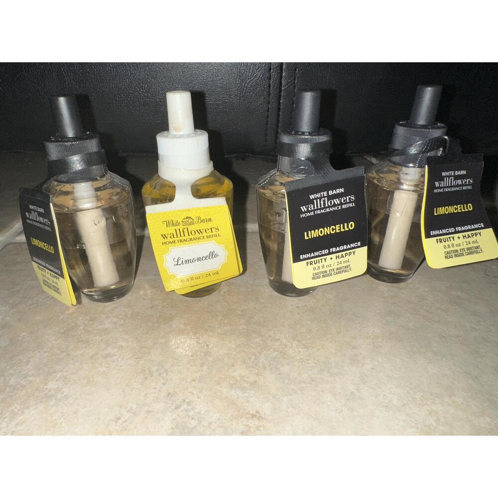 Bath and body works White Barn Limoncello Wallflowers Refill 4 of them
